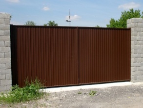 ворота распашные с ручным управлением - пример 11 фото в Шахунье