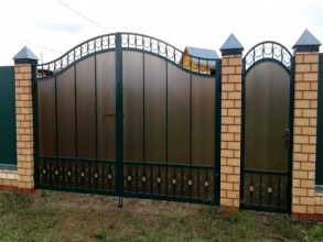 Кованые заборы с поликарбонатом 12 метров фото в Шахунье