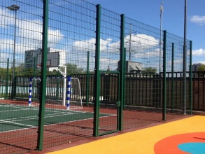 3D заборы для спортивной площадки 15 метров фото в Шахунье