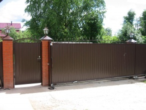 Дистанционное управление с откатными воротами - пример 8 фото в Шахунье