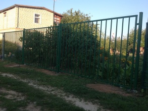 Сварные заборы с забивными столбами  80 метров фото в Шахунье