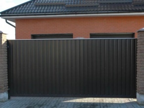 Ворота из профнастила откатные - пример 2 фото цена под ключ